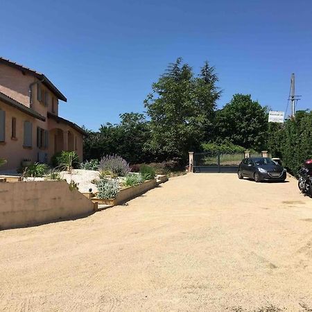 Appartement 55M2 En Beaujolais & Enedis A 15 Min Saint-Germain-Nuelles Ngoại thất bức ảnh