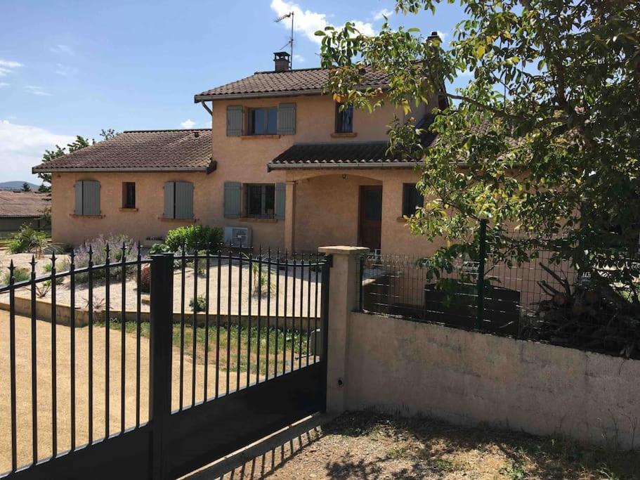 Appartement 55M2 En Beaujolais & Enedis A 15 Min Saint-Germain-Nuelles Ngoại thất bức ảnh